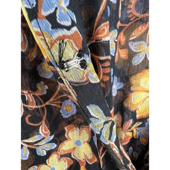 Old Navy Womens Top Size XL Dark Floral Smocked Long Sleeve Peplum Shirt - Picture 6 of 15